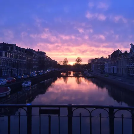 Prachtige Monumentale Bovenwoning, Hartje Daire Haarlem