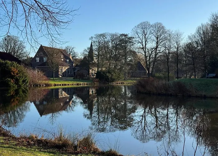 Daire Prachtige Monumentale Bovenwoning, Hartje