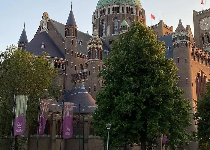 Daire Prachtige Monumentale Bovenwoning, Hartje Haarlem