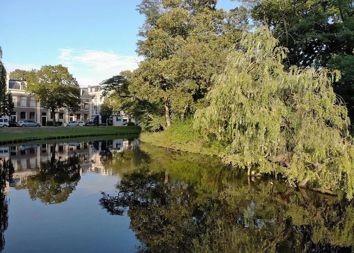 Daire Prachtige Monumentale Bovenwoning, Hartje