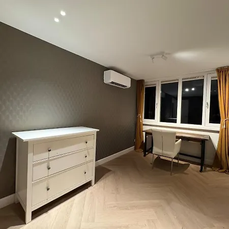 Prachtige Monumentale Bovenwoning, Hartje *