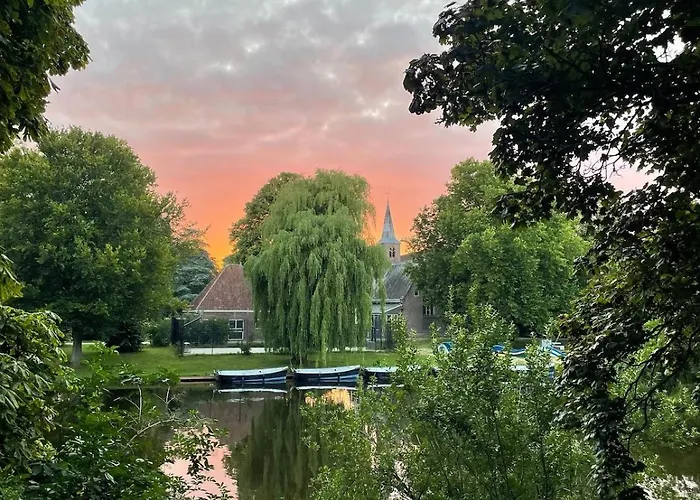 Prachtige Monumentale Bovenwoning, Hartje Apartamento *