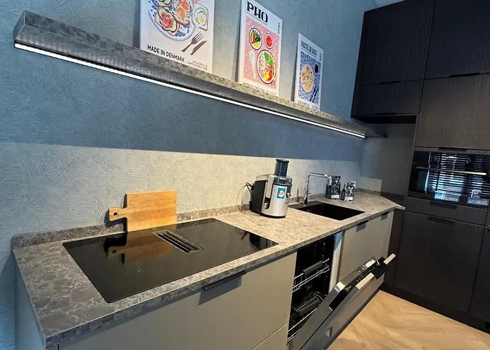Apartamento Prachtige Monumentale Bovenwoning, Hartje *